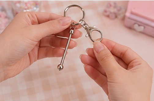 セリア キーホルダー DIY 材料